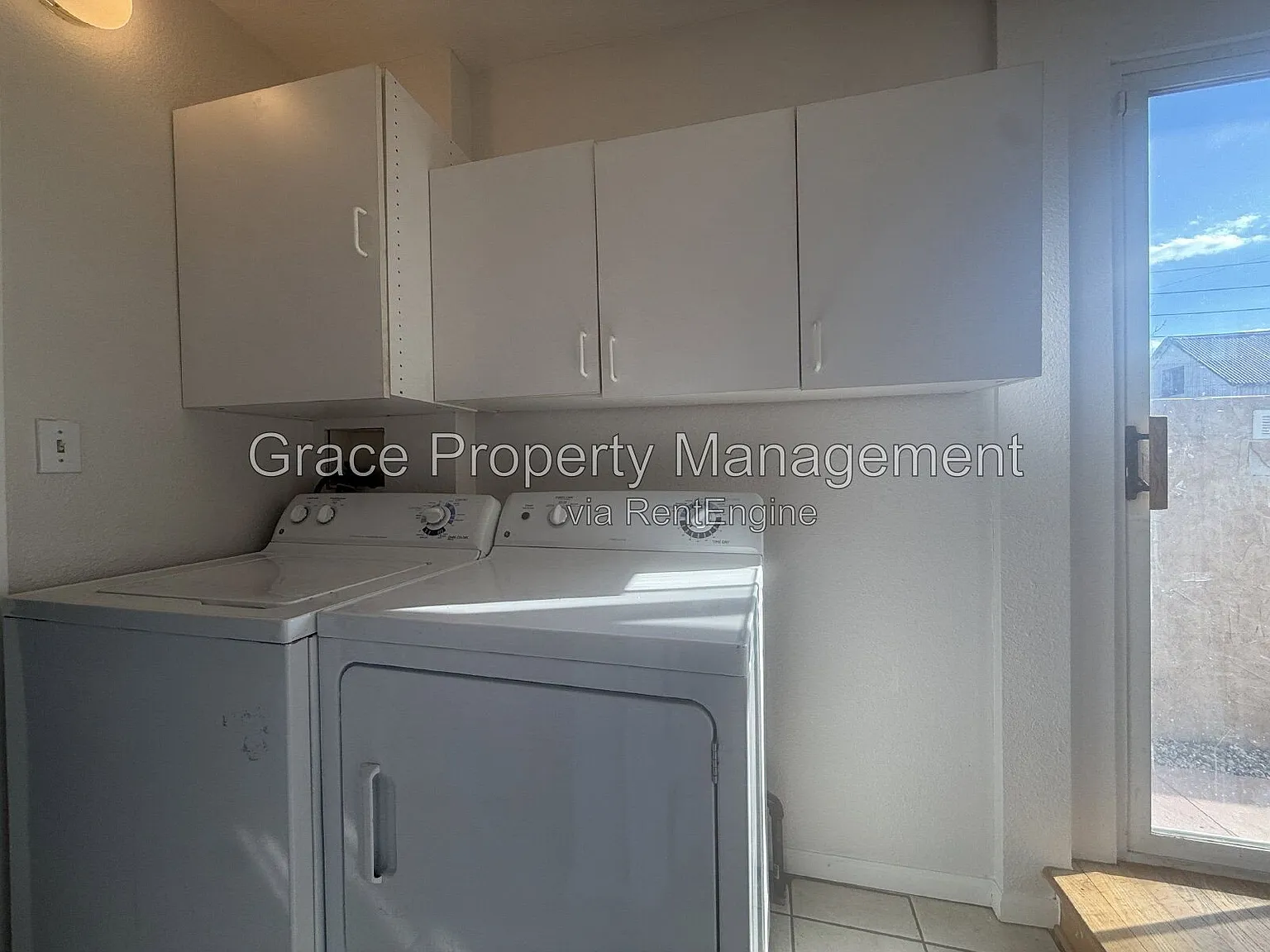 2 bed, 1.0 bath, 1101 sqft, $2,195 — Photo 4