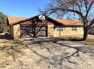 116 Oak Ridge Dr S, Kerrville, TX 78028