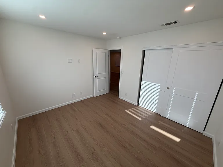 1806 Park Dr — Photo 5