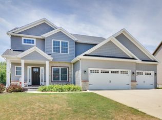 105 Dode Dr, Downs, IL 61736