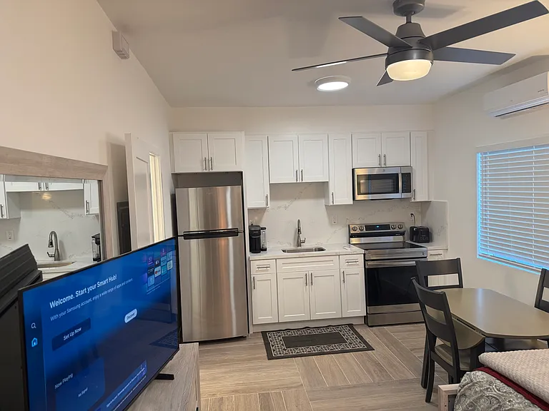15142 Moorpark St #106 — Photo 18