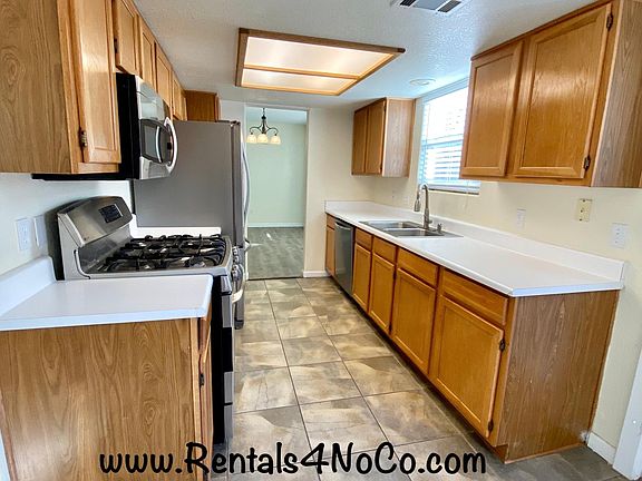5th image of 1200 43rd Ave Unit 8