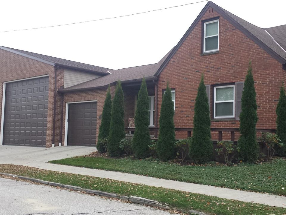 1st image of 17024 Dorchester Dr