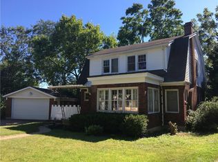 225 Willowwood Dr, Dayton, OH
