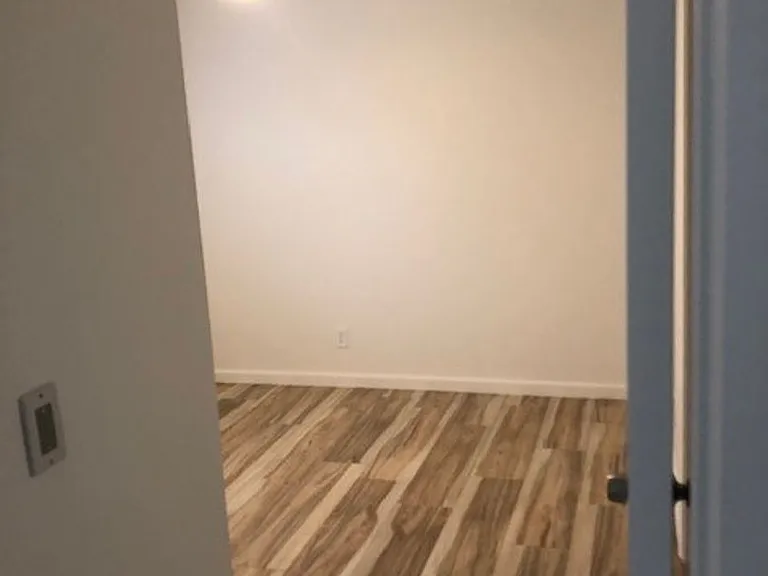350 Ellwood Beach Dr — Photo 5