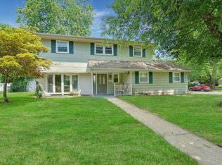 8 Cheryl Dr, Oakhurst, NJ