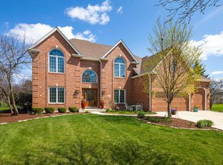 2400 Lansburgh Ct, Aurora, IL 60502