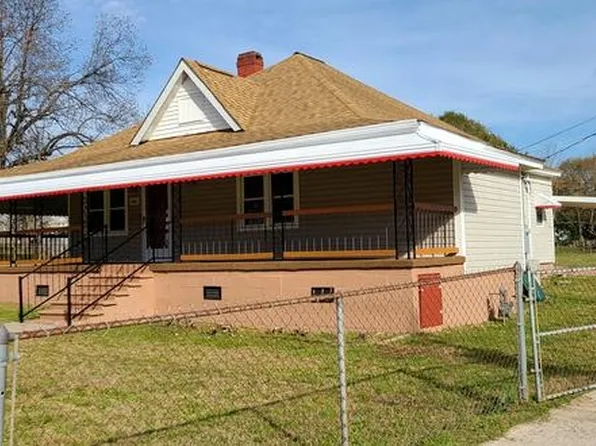404 8th St, Gaffney, SC 29340
