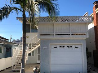 231 8th St #A, Seal Beach, CA 90740