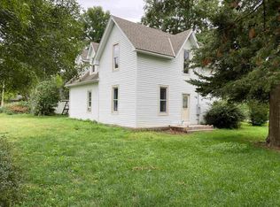 900 N Bowen Ave, Juniata, NE 68955