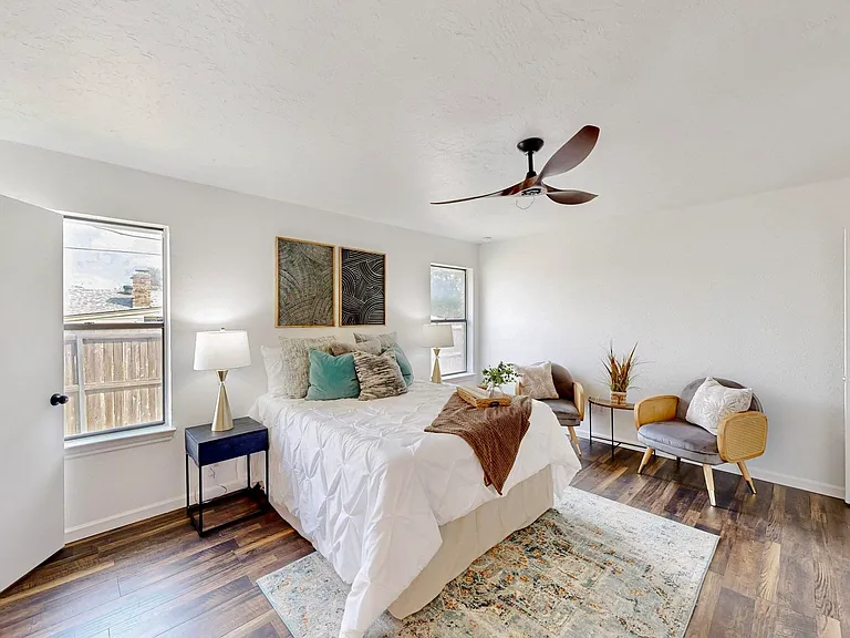 3965 Singleleaf Ln — Photo 36