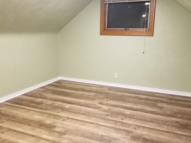 230 Brookwood Ave — Photo 3