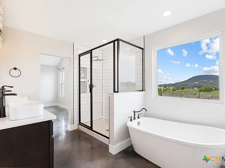 4574 Bump Gate Rd — Photo 16