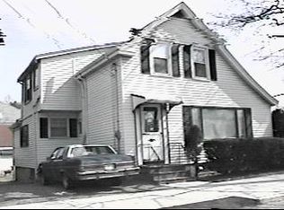 3 Mudge St, Swampscott, MA 01907