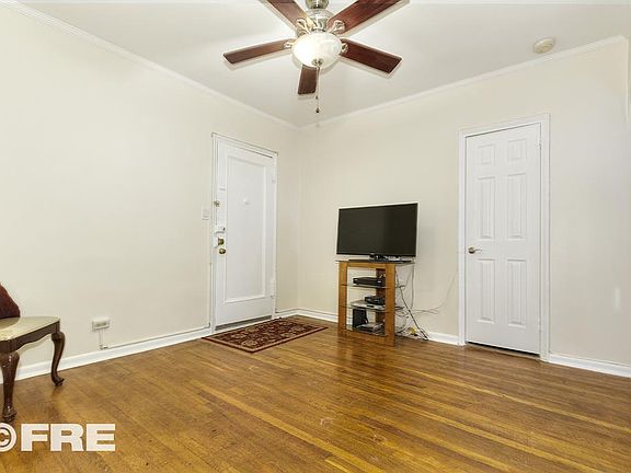 3rd image of 3626 Kings Hwy APT 5M