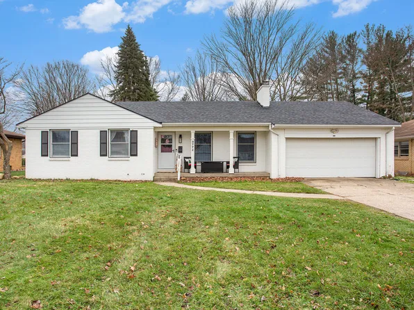 3772 Shoshone Dr SW, Grandville, MI 49418