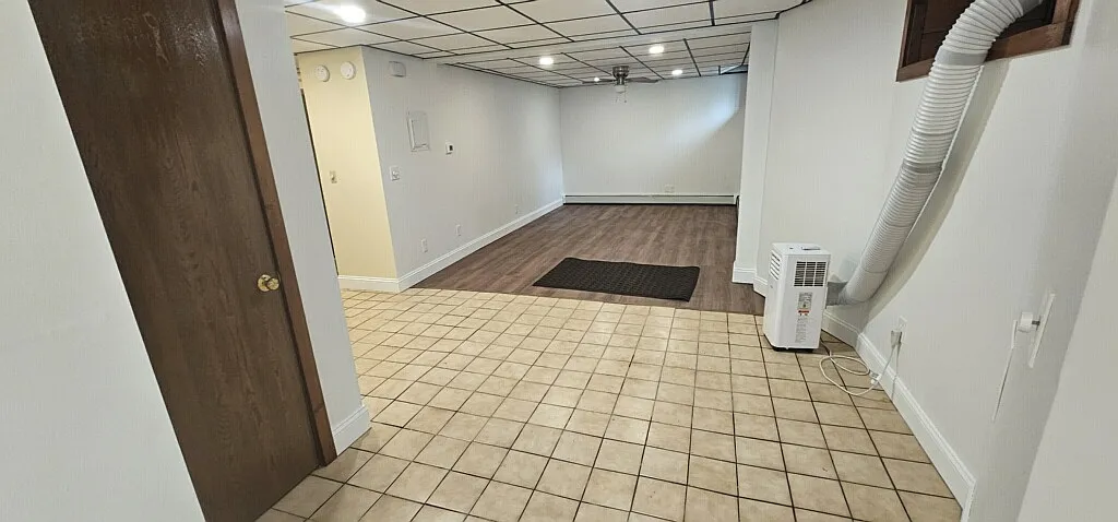 1 bed, 600 sqft, $1,000 — Photo 2