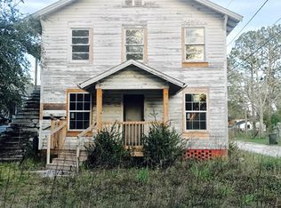 406 Clinton St, Waycross, GA 31503