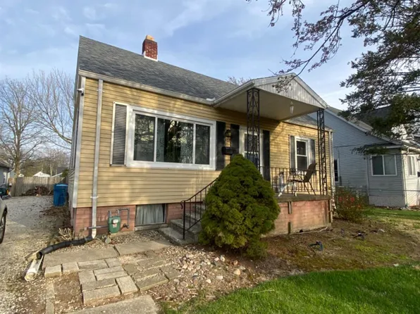 457 Morrison St, Fremont, OH 43420