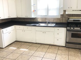 403 McKinley Ave, Peoria, IL