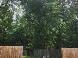 215 Carre Ct, Bay Saint Louis, MS 39520