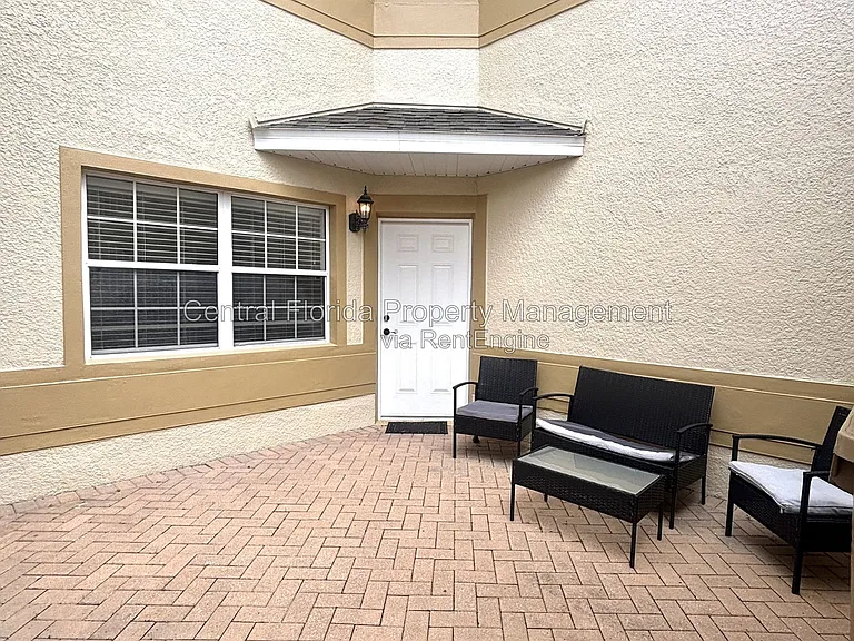 13220 Fountainbleau Dr — Photo 3
