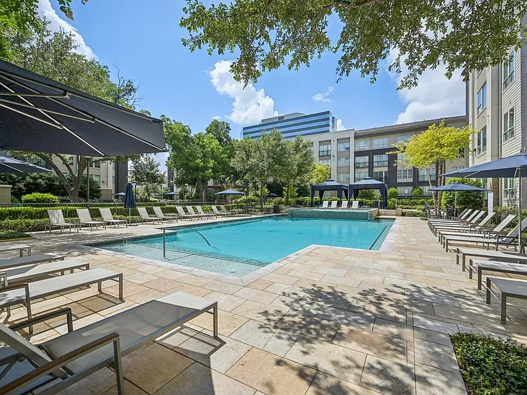 Everra Midtown Park — Photo 12