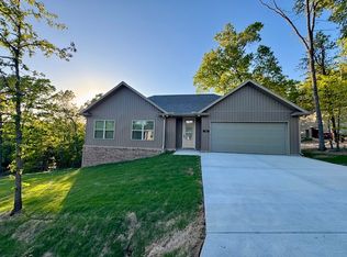 12 Clifford Ln, Bella Vista, AR 72715