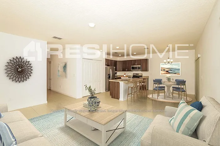 3 bed, 2.0 bath, 1443 sqft, $1,890 — Photo 2