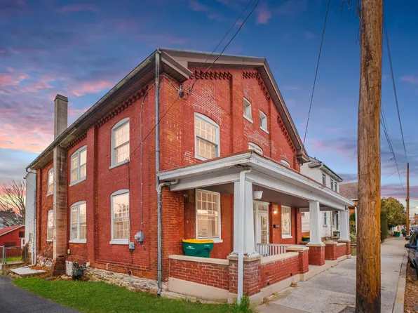 38 Philadelphia Ave, Waynesboro, PA 17268