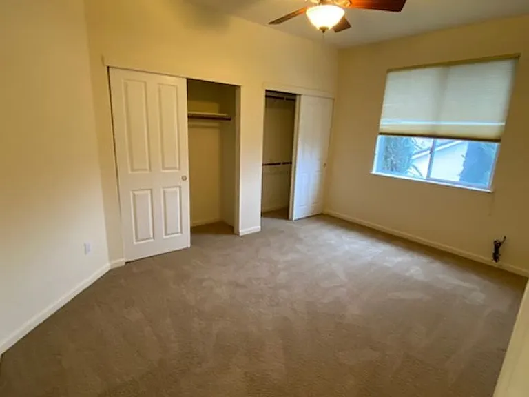 1257 Mercedes Dr — Photo 17