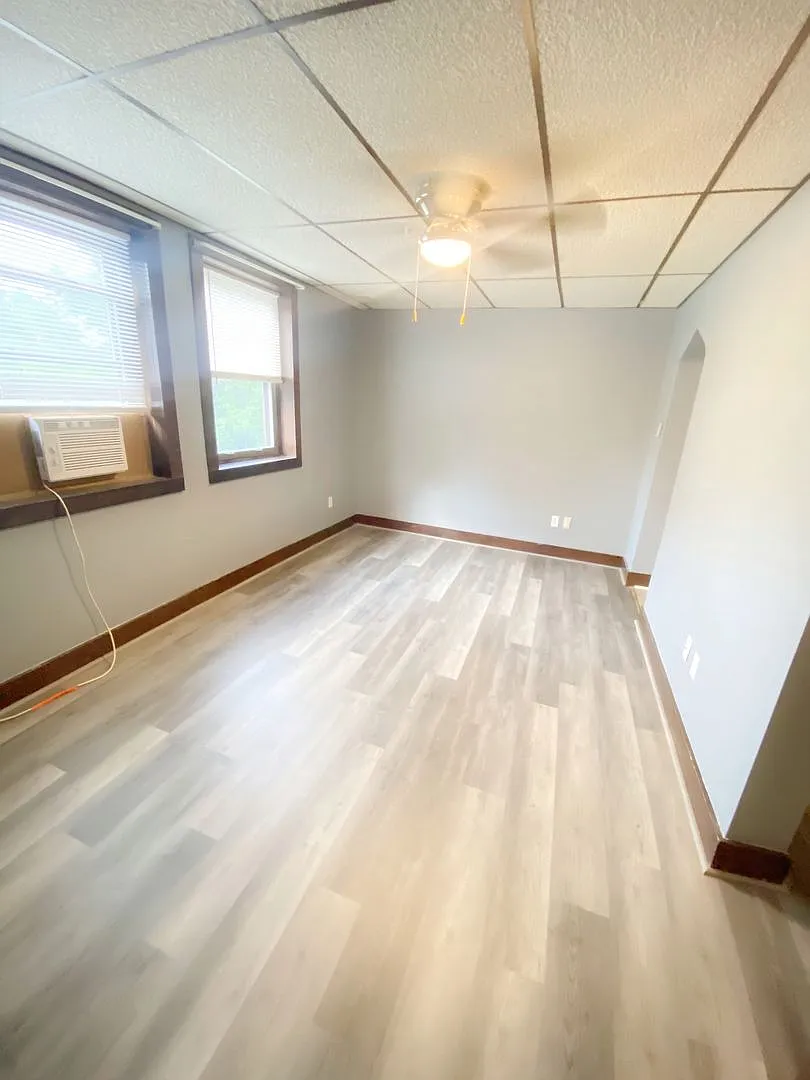 MY - 1106 Virginia Ave, Des Moines, IA 50315 — Photo 2