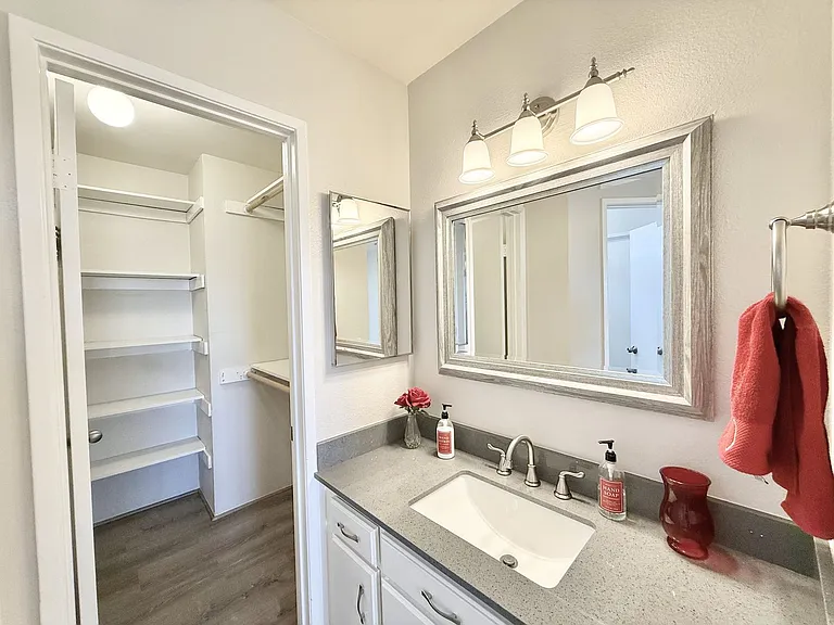 34071 Denise Way — Photo 19