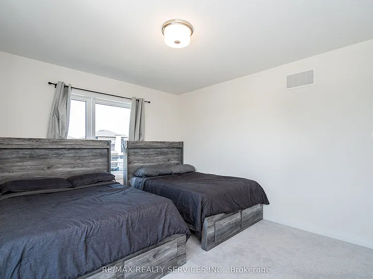 3700 Quayside Dr — Photo 41