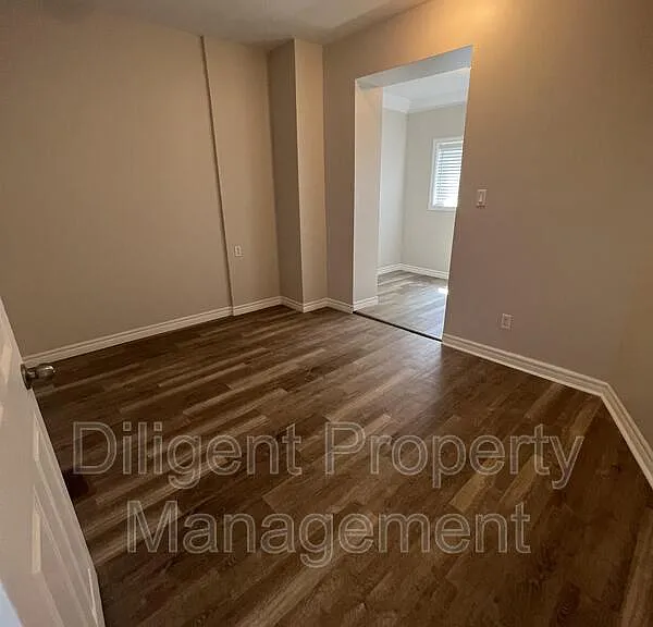 164 Stewart St #MAIN — Photo 8