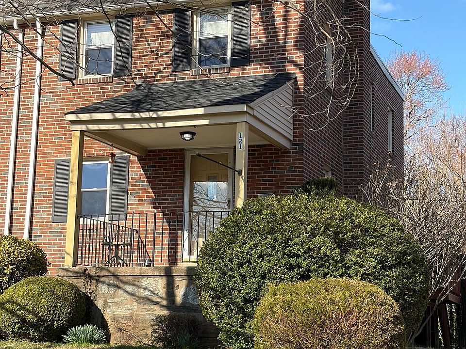 1st image of 121 Rock Glen Rd