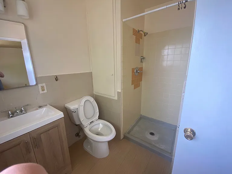 42 W Lake Dr — Photo 6