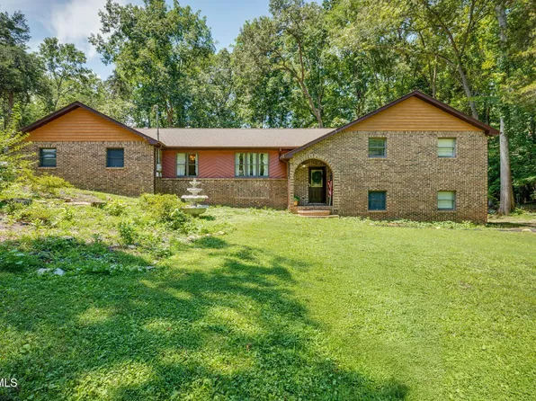 226 Castaway Dr, Kingsport, TN 37663