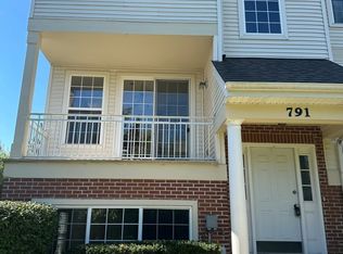 791 Pheasant Trl, Saint Charles, IL 60174