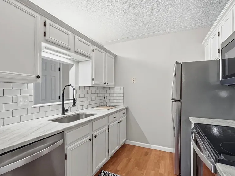 22F Maple Crest Cir — Photo 5