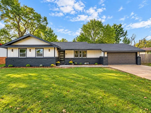 9301 W Birch Ln, Wichita, KS 67212