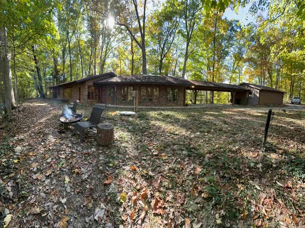 13326 Hardisty Rd, Fort Wayne, IN 46845