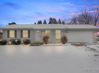 2742 Oldenburg Ct NE, Grand Rapids, MI 49525