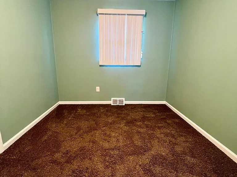 4604 David Dr — Photo 26