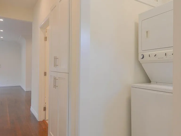 1848 S Redondo Blvd #1848 — Photo 22