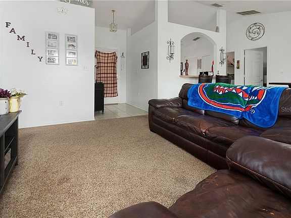 2nd image of 2048 Onecco Ct