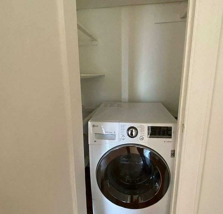 1st image of 176 Delancey St #2FF