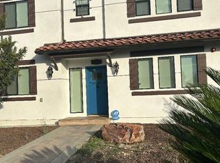 10224 La Reina Ave, Downey, CA 90241