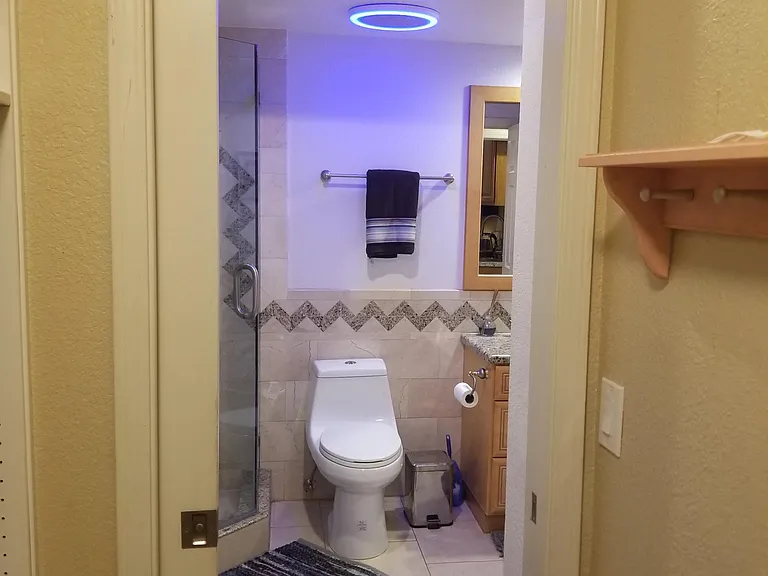 22639 Oakcrest Ct #A — Photo 22