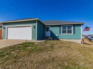 3436 NW 38th Ter, Topeka, KS 66618